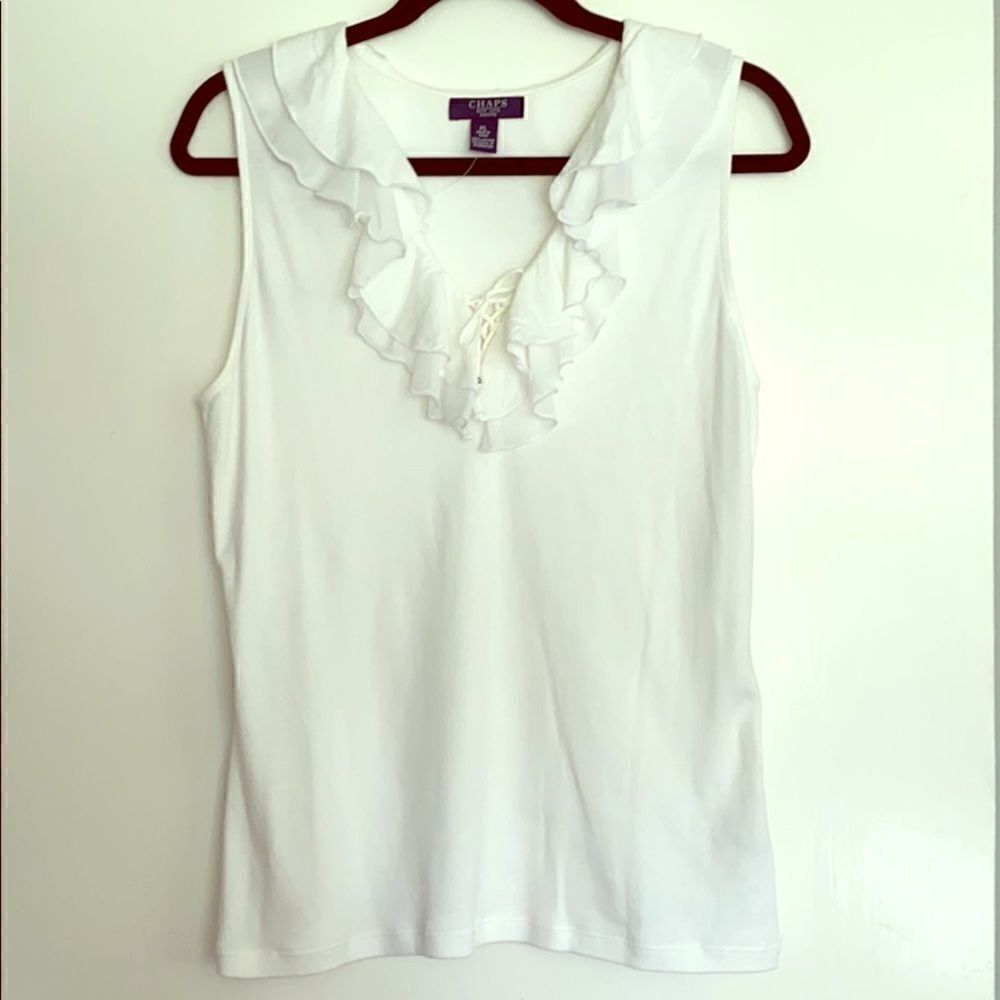 Chaps ruffled neckline knit NWOT 🌿